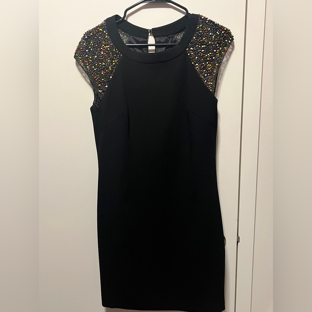 NWOT Trina Turk “Nettle” Beaded shoulder black shift dress
